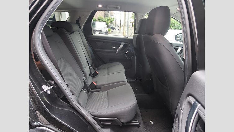 2019 認定中古車 Land Rover Discovery Sport サントリーニブラック D180 AWD（オートマチック） 標準ホイールベース ディスカバリー スポーツ