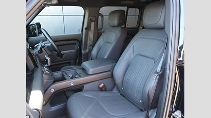 Defender 110 38