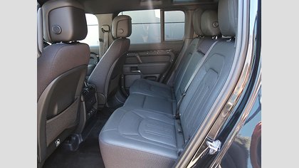 Defender 110 49