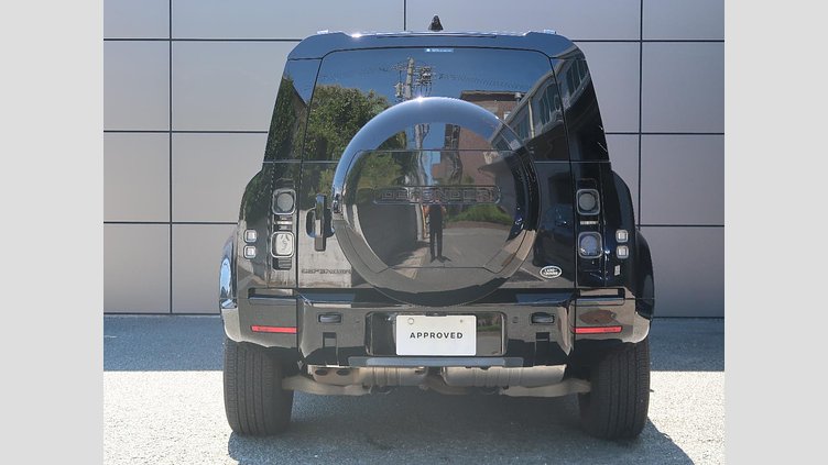 2022 認定中古車 Land Rover Defender 110 サントリーニブラック D300 AWD（AT） X