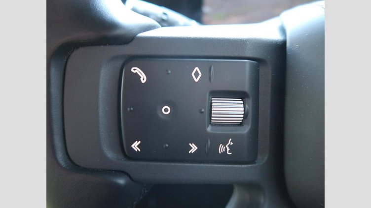 2022 認定中古車 Land Rover Defender 110 サントリーニブラック D300 AWD（AT） X