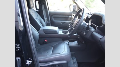 Defender 110 1