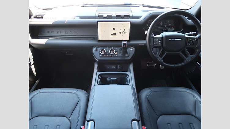 2022 認定中古車 Land Rover Defender 110 サントリーニブラック D300 AWD（AT） X