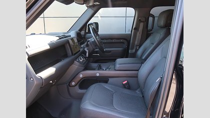 Defender 110 28