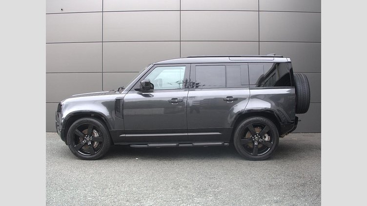 2024 認定中古車 Land Rover Defender 110 カルパチアングレイ D350 ディーゼルマイルドハイブリッド X-Dynamic HSE