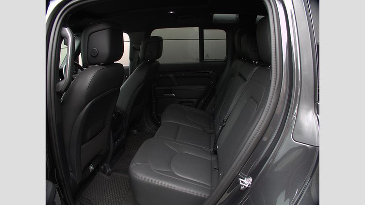 2024 認定中古車 Land Rover Defender 110 カルパチアングレイ D350 ディーゼルマイルドハイブリッド X-Dynamic HSE