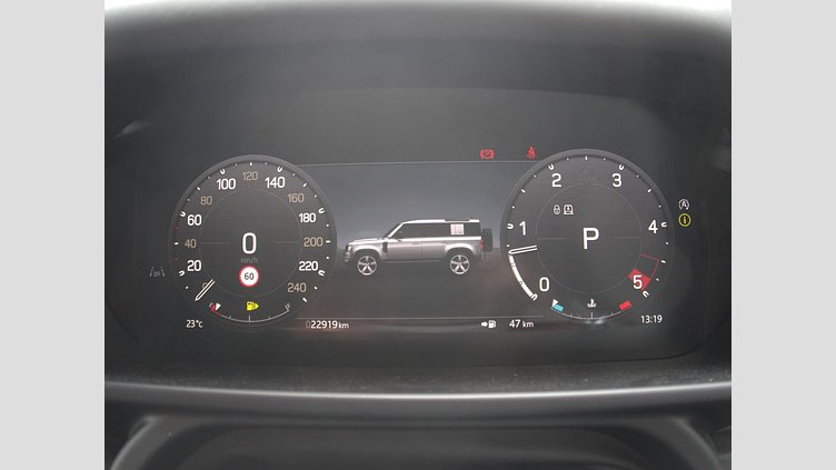 2024 認定中古車 Land Rover Defender 110 カルパチアングレイ D350 ディーゼルマイルドハイブリッド X-Dynamic HSE