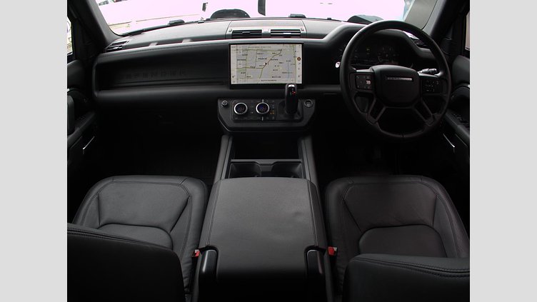 2024 認定中古車 Land Rover Defender 110 カルパチアングレイ D350 ディーゼルマイルドハイブリッド X-Dynamic HSE