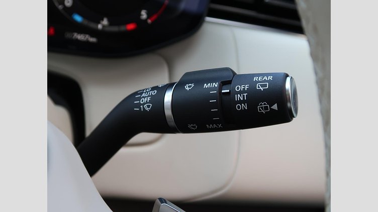 2025 認定中古車 Land Rover Range Rover サントリーニブラック D350 AWD MHEV（AT） スタンダードホイールベース Autobiography