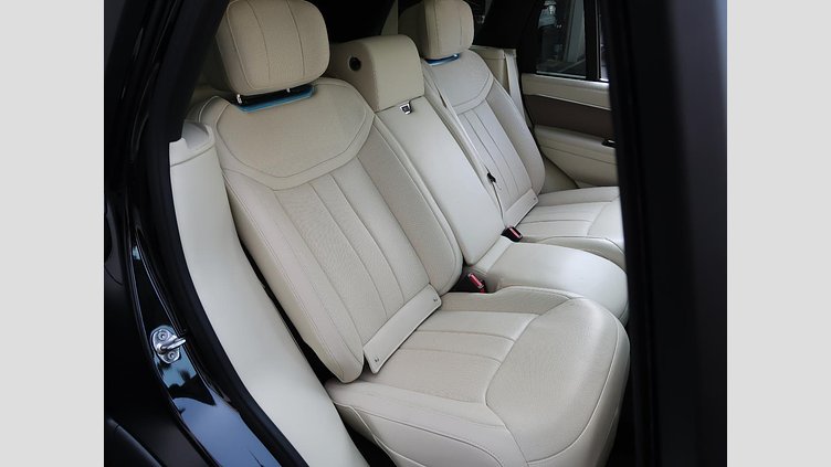 2025 認定中古車 Land Rover Range Rover サントリーニブラック D350 AWD MHEV（AT） スタンダードホイールベース Autobiography