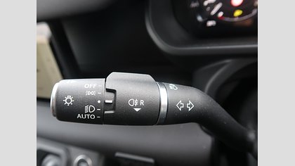 Defender 110 53