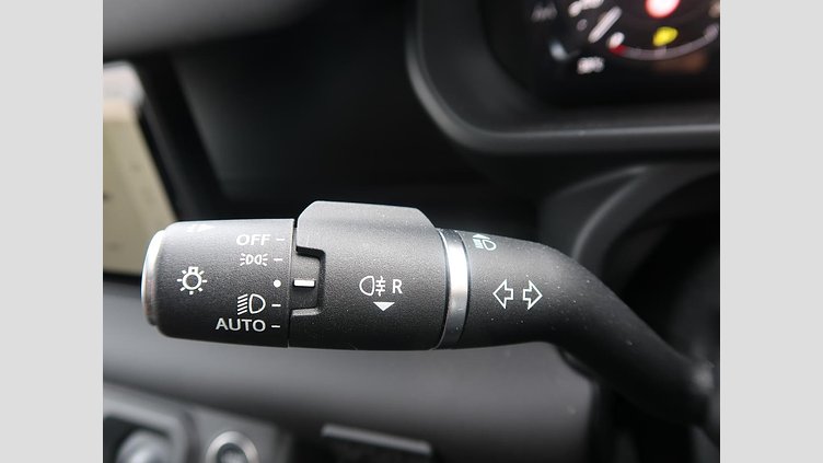 2023 認定中古車 Land Rover Defender 110 カルパチアングレイ D300 AWD（AT） X-DYNAMIC SE