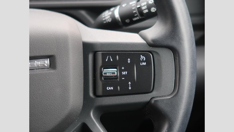 2023 認定中古車 Land Rover Defender 110 カルパチアングレイ D300 AWD（AT） X-DYNAMIC SE