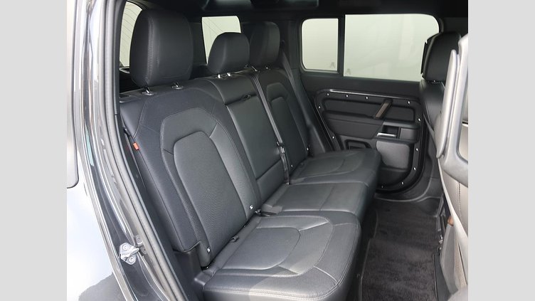 2023 認定中古車 Land Rover Defender 110 カルパチアングレイ D300 AWD（AT） X-DYNAMIC SE