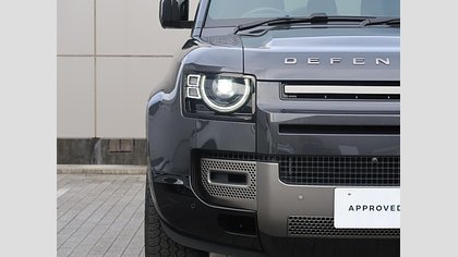 Defender 110 1