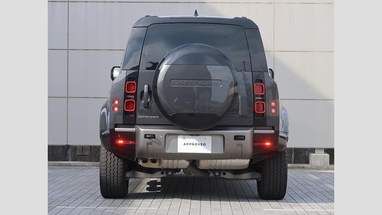 2023 認定中古車 Land Rover Defender 110 カルパチアングレイ D300 AWD（AT） X-DYNAMIC SE
