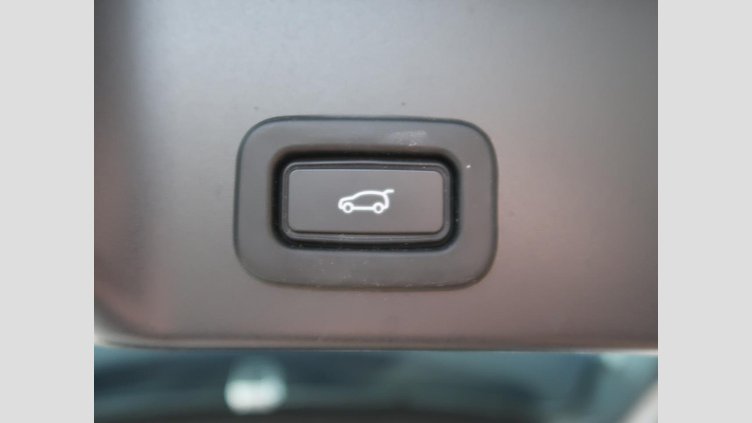 2019 認定中古車 Land Rover Range Rover Evoque Yulong White 2.0l I4 AJ200 Dsl Mid NFE Harness S