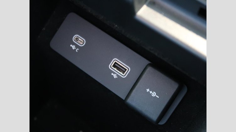 2021 認定中古車 Land Rover Range Rover Evoque Santorini Black 2.0 litre i4P​ S