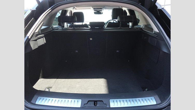 2018 認定中古車 Land Rover Range Rover Velar サントリーニブラック P250 R-DYNAMIC S
