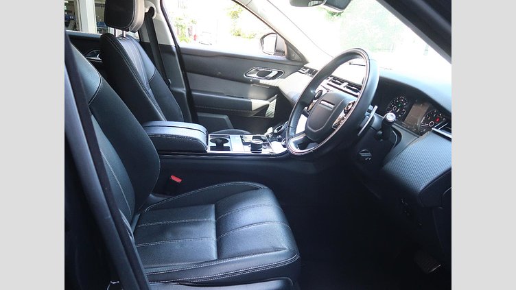 2018 認定中古車 Land Rover Range Rover Velar サントリーニブラック P250 R-DYNAMIC S