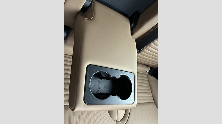 2025 認定中古車 Land Rover Discovery Lantau Bronze 3.0 litre i6D​ Dynamic HSE