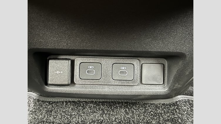 2025 認定中古車 Land Rover Discovery Lantau Bronze 3.0 litre i6D​ Dynamic HSE