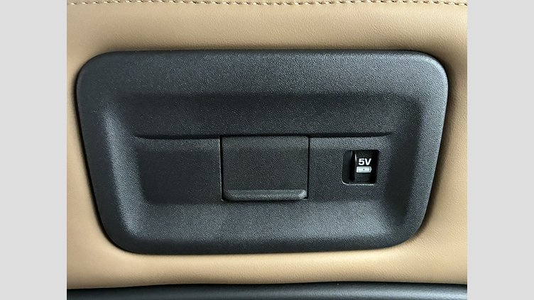 2025 認定中古車 Land Rover Discovery Lantau Bronze 3.0 litre i6D​ Dynamic HSE