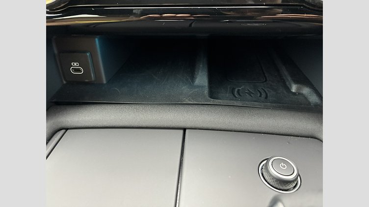 2025 認定中古車 Land Rover Discovery Lantau Bronze 3.0 litre i6D​ Dynamic HSE