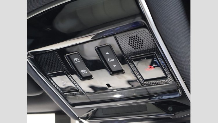 2023 認定中古車 Land Rover Range Rover Sport フィレンツェレッド D300マイルドハイブリッド スタンダードホイールベース Dynamic SE
