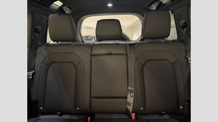 2026 Ny Land Rover Defender 110 Borasco Grey Bensin Laddhybrid X-Dynamic SE