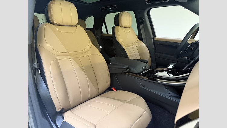 2025 Ny Land Rover Range Rover Sport Santorini Black P460e Bensin Plug-in Hybrid Kort hjulbas (SWB) Dynamic SE