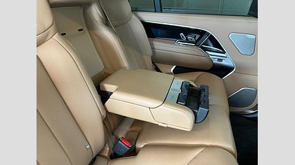 Range Rover 22
