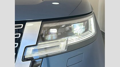 Range Rover 15