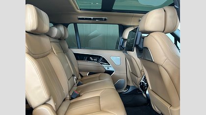 Range Rover 18