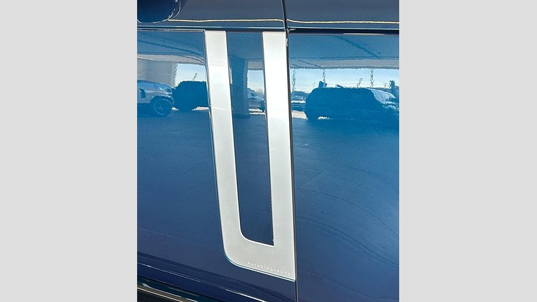 2026 Approved Land Rover Range Rover Petrolix Blue - SVO Automatic P530 LWB Autobiography