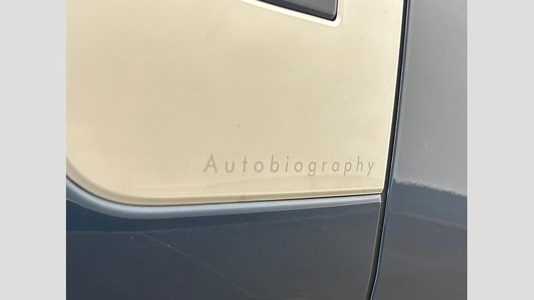 2026 Approved Land Rover Range Rover Petrolix Blue - SVO Automatic P530 LWB Autobiography