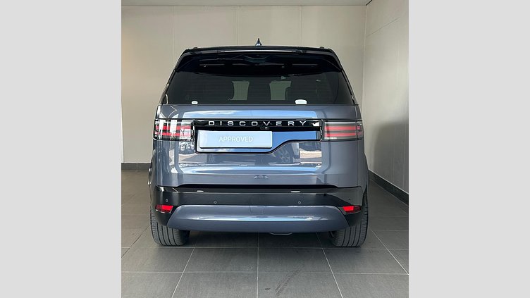 2025 Approved Land Rover Discovery Varesine Blue Automatic D350 Dynamic HSE