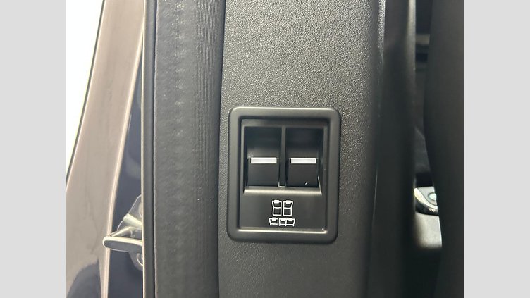 2025 Approved Land Rover Discovery Varesine Blue Automatic D350 Dynamic HSE