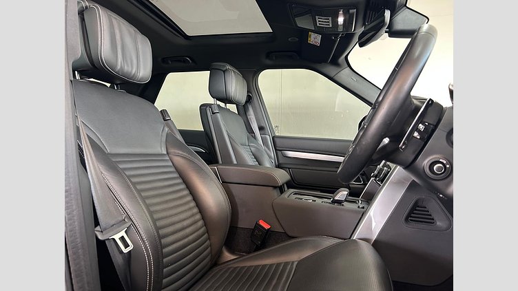 2025 Approved Land Rover Discovery Varesine Blue Automatic D350 Dynamic HSE