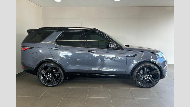 2025 Approved Land Rover Discovery Varesine Blue Automatic D350 Dynamic HSE