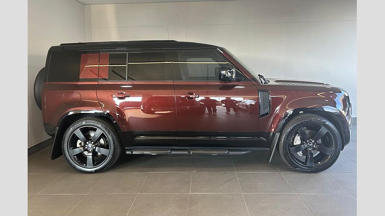 2025 Approved Land Rover Defender 110 Sedona Red Automatic D350 Sedona Edition