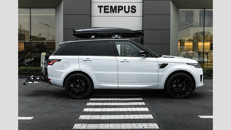 2020 JAZDENÉ VOZIDLÁ Land Rover Range Rover Sport Yulong White 3.0D SDV6 306 PS AWD Auto                                    HSE Dynamic