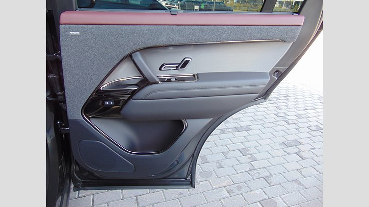 2025 Вживаний Land Rover Range Rover Sport Charente Grey 3.0 litre i6D​ Dynamic HSE
