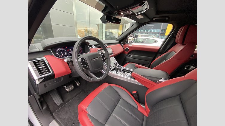 2020 JAZDENÉ VOZIDLÁ Land Rover Range Rover Sport Yulong White 3.0D SDV6 306 PS AWD Auto                                    HSE Dynamic