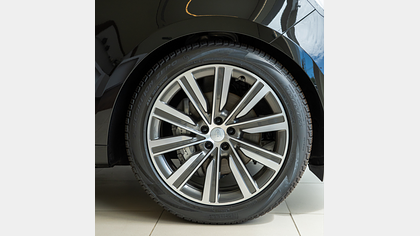 Range Rover 6