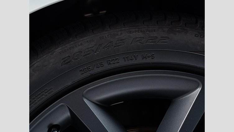 2023 認定中古車 Land Rover Range Rover Sport フジホワイト D300マイルドハイブリッド スタンダードホイールベース Dynamic HSE