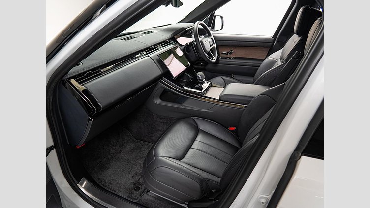 2023 認定中古車 Land Rover Range Rover Sport フジホワイト D300マイルドハイブリッド スタンダードホイールベース Dynamic HSE