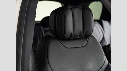 Range Rover Sport 44