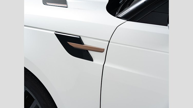 2023 認定中古車 Land Rover Range Rover Sport フジホワイト D300マイルドハイブリッド スタンダードホイールベース Dynamic HSE