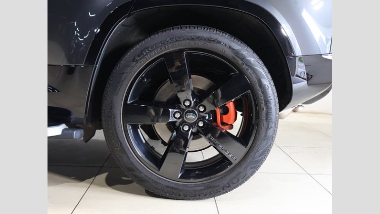 2023 認定中古車 Land Rover Defender 110 Carpathian Grey 3.0 litre i6D​ 110X D300